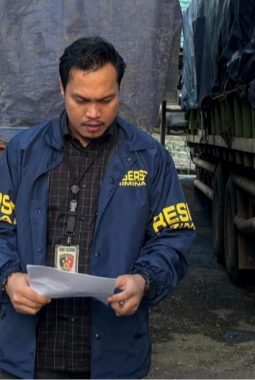 Polres Barito Timur Selidiki Tiga Truk Fuso Bermuatan Kayu, Dokumen Pengangkutan Dinyatakan Lengkap