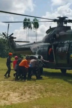Tim SAR Gabungan Berhasil Evakuasi Delapan Korban Helikopter PK-CFX di Perbukitan Sekadau