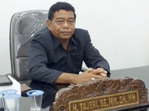 DR. H. Tajeri, SE., MM., SH., MH, Anggota DPRD Kabupaten Barito Utara dari Partai Gerakan Indonesia Raya (Gerindra). (fhoto:ist/*/red-lintaskalimantan.co) 