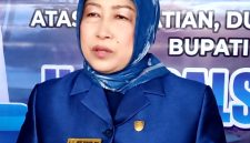 Hj. Mery Rukaini, Ketua DPRD Barito Utara, dari Partai  Demokrat. (fboto:ist/*/red-lintaskalimantan.co) 