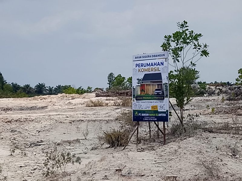 Lokasi lahan untuk perumahan bukan Tambang Galian C, di Kelurahan Baru, Kobar (6/9) (LK/Rdn)